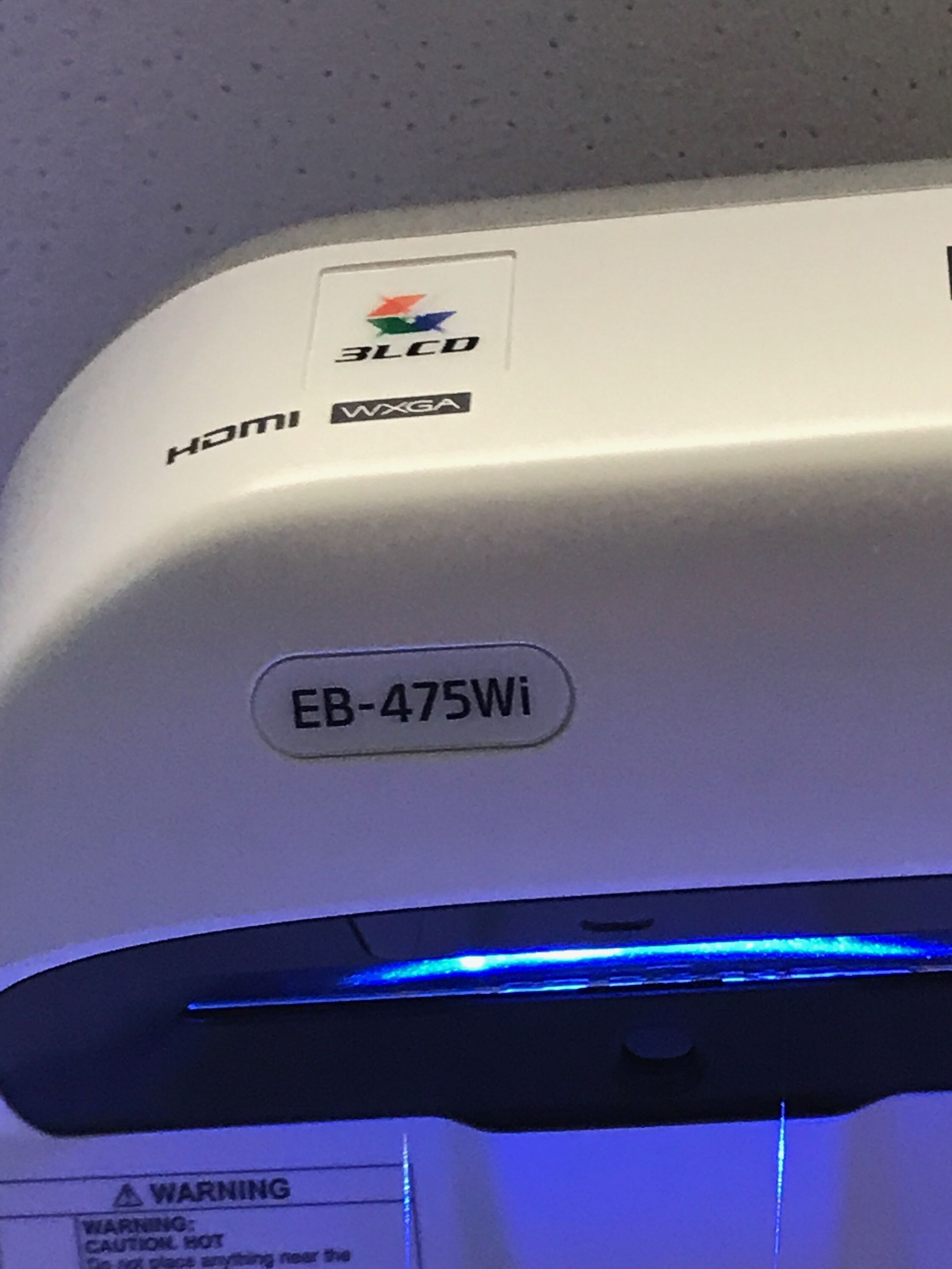 projector lamp change over port melbourne